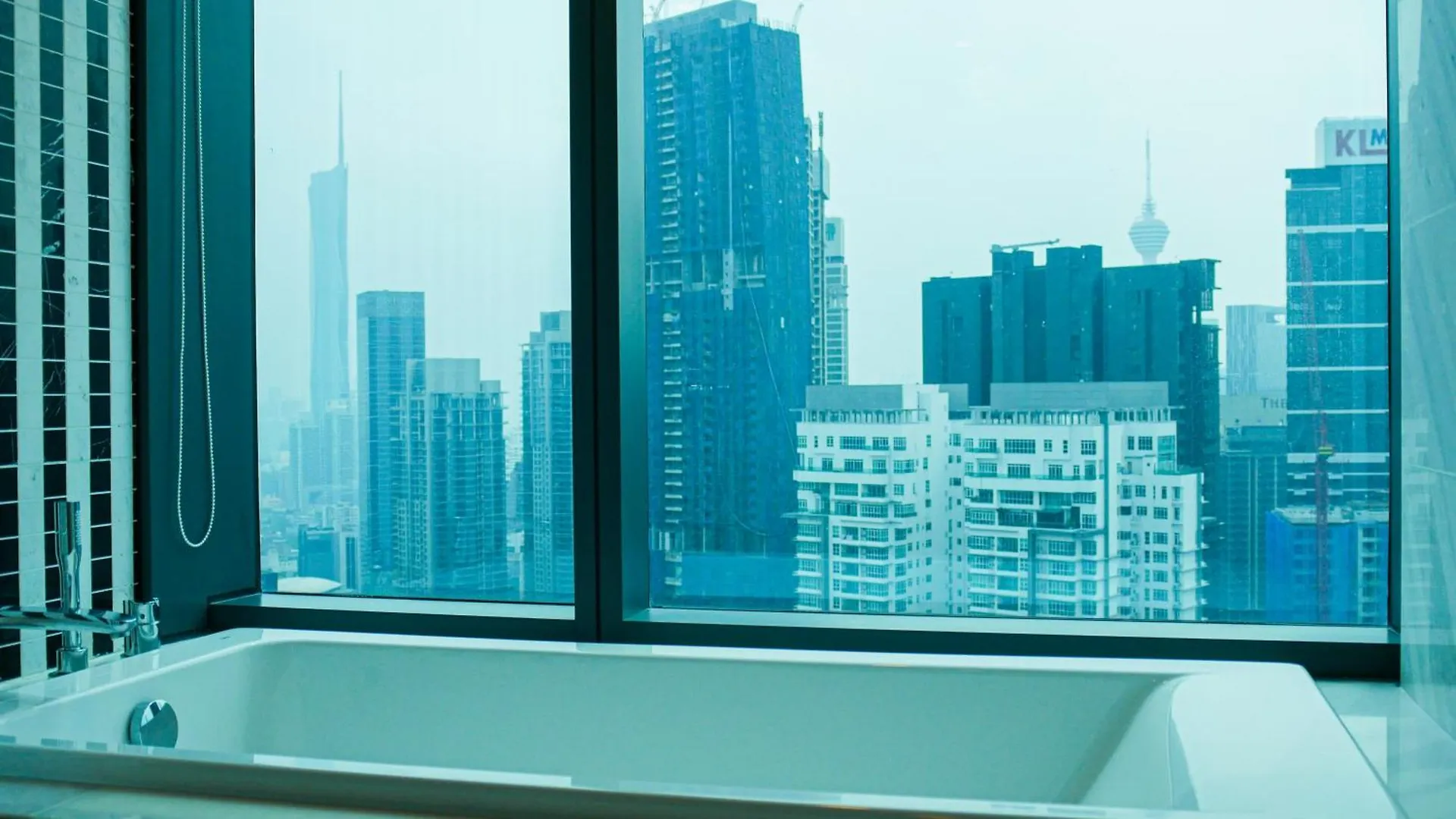 Apartment Crystal Suite At Eaton Klcc Kuala Lumpur