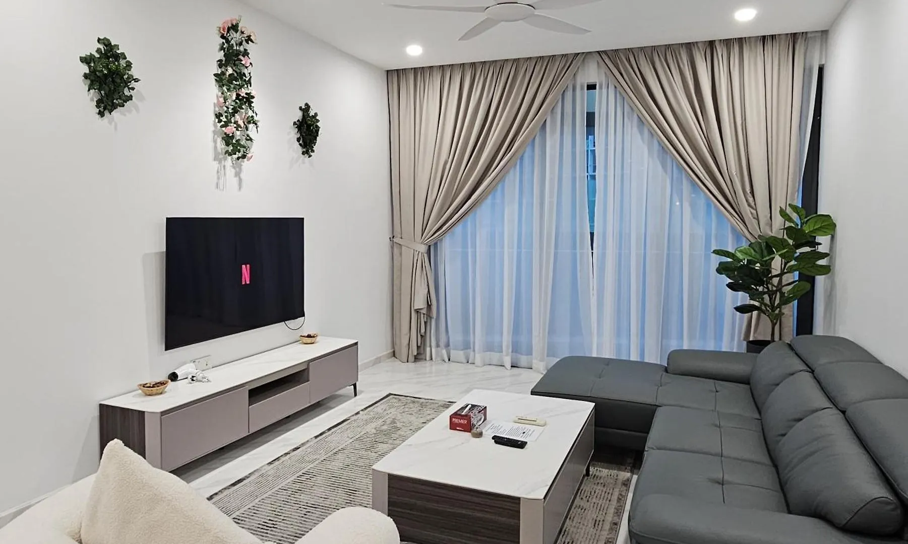 Apartment Crystal Suite At Eaton Klcc Kuala Lumpur