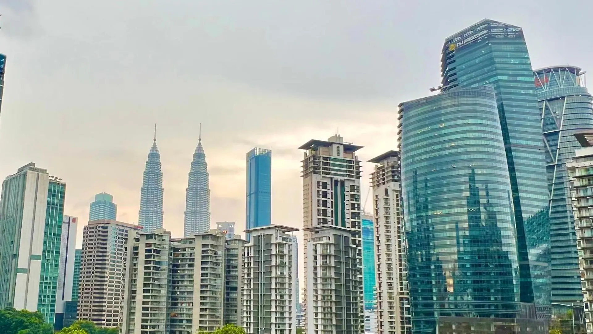 Crystal Suite At Eaton Klcc Kuala Lumpur 0*,  Malaysia