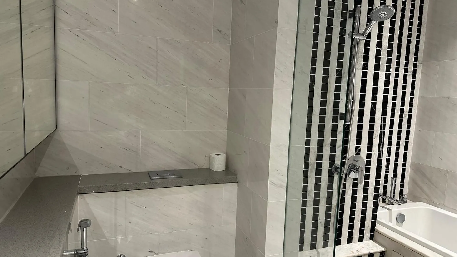 Crystal Suite At Eaton Klcc Kuala Lumpur 0*,