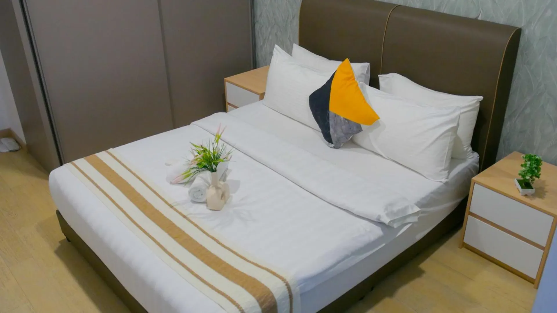 Apartment Crystal Suite At Eaton Klcc Kuala Lumpur Malaysia