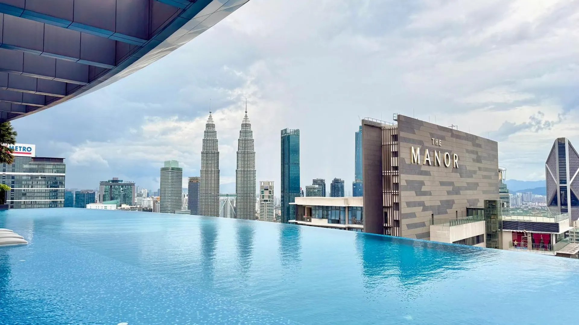Crystal Suite At Eaton Klcc Kuala Lumpur